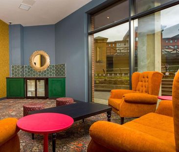 1 bedroom in a flat share to rent - Photo 5