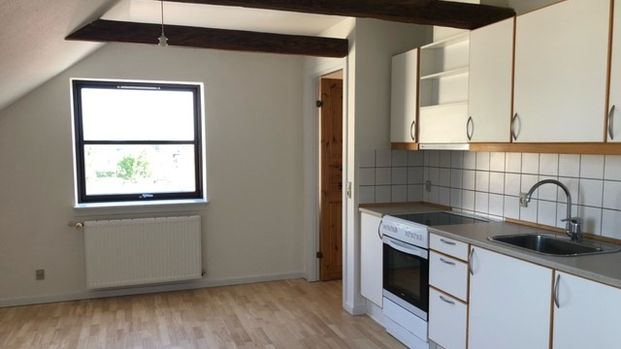 2- V. lejlighed - Nyborgvej 4C, 1. tv., 5550 Langeskov - Photo 1