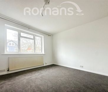 2 bedroom maisonette to rent - Photo 6