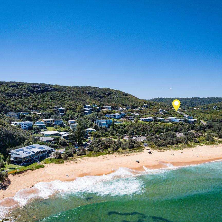 Spacious Family Home within short walk to Killcare Beach - Photo 1