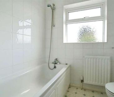 Longlands Road, Emsworth, West Sussex, PO10 - Photo 5