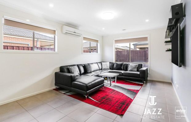 Point Cook - Photo 1