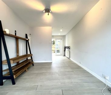 Sunland Avenue, Bexleyheath, DA6 8LP - Photo 1