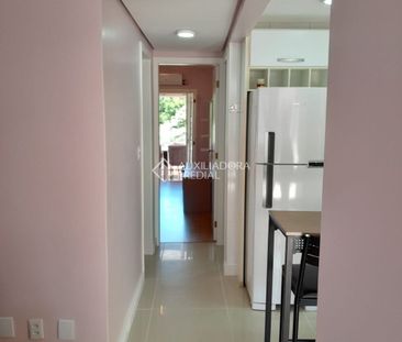 Casa com 2 quartos e 198m² para alugar em Medianeira, Porto Alegre. - Foto 4