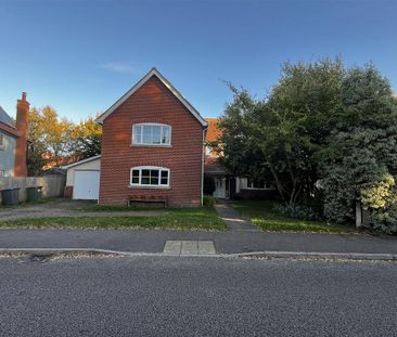 4 bedroom detached house to rent - Photo 5