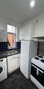 1 bedroom ground floor maisonette to rent - Photo 3