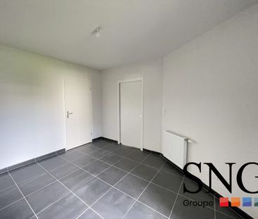 T2 AVEC JARDIN, TERRASSE ET PARKING - Photo 4