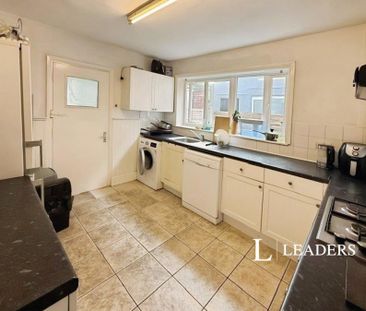 1 bedroom house to rent Upper Bevendean Avenue, Brighton, BN2 - Photo 4