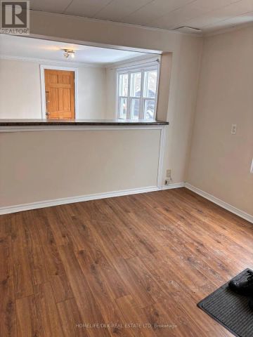 7 KINCAID STREET - Photo 3