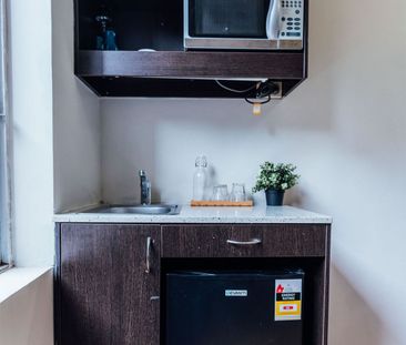 Studio/2 Roslyn Street, Potts Point NSW 2011 - Studio For Rent | Do... - Photo 1