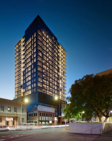 STUNNING CITY VIEWS FURNISHED APARTMENT IN SOUTH BRISBANES BEST LOCATION - Photo 3