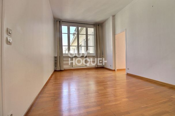 Appartement Paris 2 pièce(s) 63.31 m2 - Photo 1