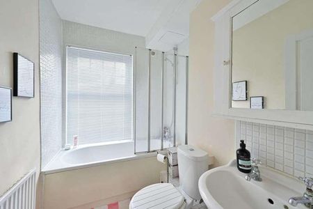 Russell Road, Wimbledon, SW19 - Photo 2