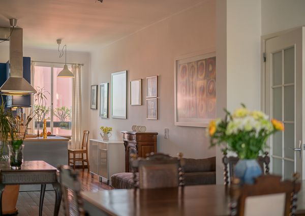 Apartamento T2 para arrendamento com móveis no Alto da Barra em Oeiras