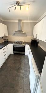 Room in a Shared House, Stratford Terrace, LS11 - Photo 3