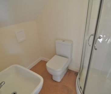 Thicket Terrace, Worsborough - Photo 6