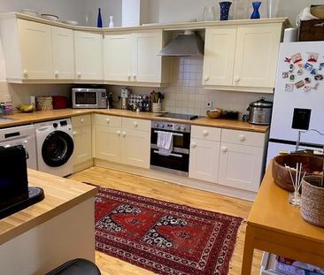 4 bedroom barn conversion to rent - Photo 3