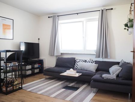 Auberg! Hübsche, generalsanierte 2-Zimmer-Wohnung im OG eines 8-Parteienhauses, Küche gegen Ablöse, inkl. Parkplatz! - Photo 4