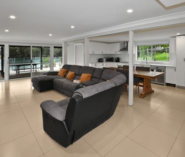 Waterside Elegance, Your Private Sanctuary on the Georges River - Photo 2