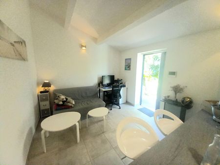Aix en provence APPARTEMENT T2 MEUBLE MITOYEN PARKING, - Photo 5