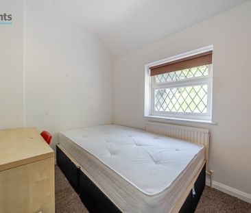 1 bedroom semi-detached house share to rent - Photo 1