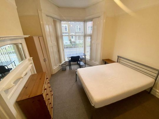 4 bedroom house to rent - Photo 1