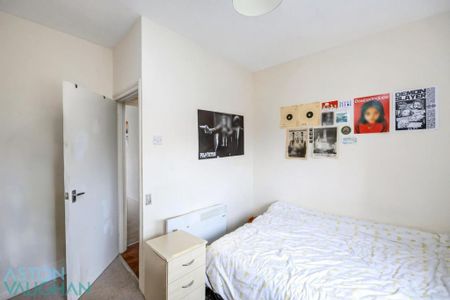 3 bedroom apartment to rent - Photo 3