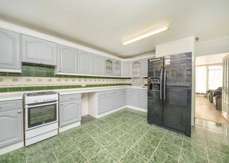 Prague Place, SW2 5ED, London - Photo 2