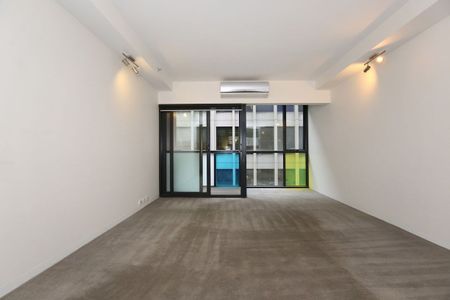 507/18 Russell Pl, Melbourne, VIC 3000 - Photo 2