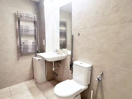 Avenida de Valladolid, Madrid, Community of Madrid 28008 - Foto 3