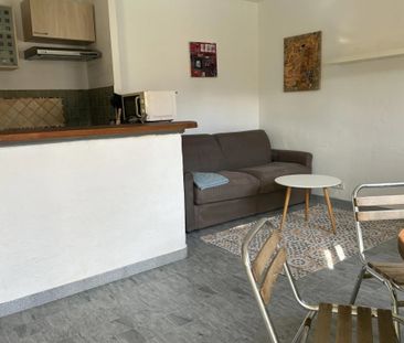 STUDIO MEUBLÉ / CENTRE VILLE - Photo 2