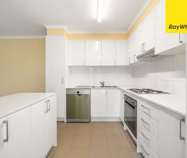 Spacious Single-Level Living in a Prime Location - Photo 6