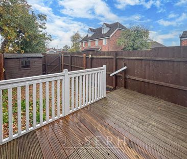 3 bedroom terraced house to rent - Photo 1