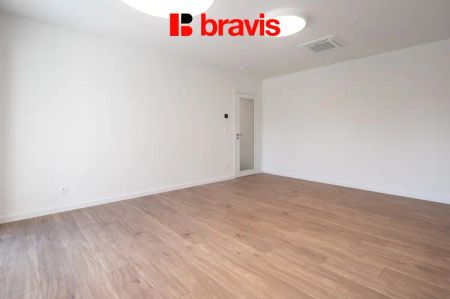 I - Pronájem bytu 3+kk, v lukrativní části města Brna, ul. Hlinky, Brno - Pisárky, klimatizace, parkování, balkon, sklep - Fotografie 5