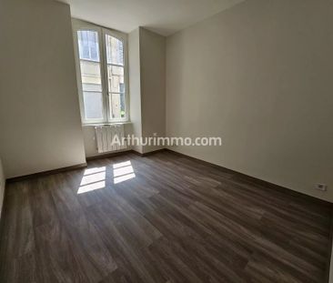 Location Appartement 4 pièces 59 m2 à Lons-le-Saunier - Photo 2