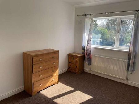 Harvington Road, Weoley Castle, Birmingham, B29 - Photo 3