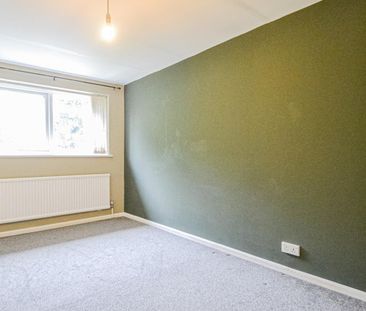 Reedsmere Close, Stockton Heath, Warrington, WA4 - Photo 4