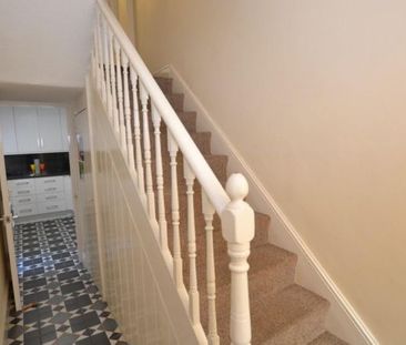 12 Old Park Road, EX4 4EZ (x4) - Photo 2