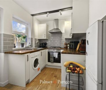 2 bedroom terraced house to rent - Photo 6