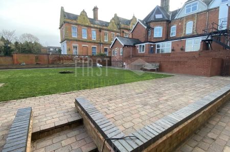 The Coach House, Alexandra Road, Stoneygate, Leicester, LE2 - Photo 4