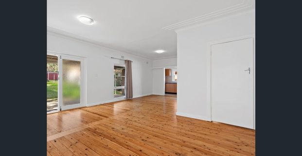 Well presented home in a tightly held pocket - Photo 1