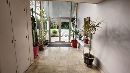 Location Appartement 3 pièces 61m² ST HERBLAIN 44800 - Photo 2