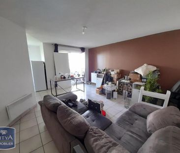 Location Appartement 2 pièces 47m² FECAMP 76400 - Photo 1