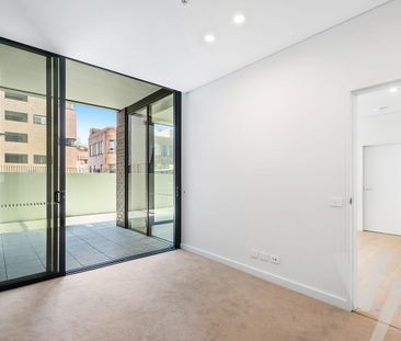 Your Next Move. - Photo 3