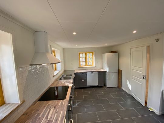 Norrsunda Skoby, Rosersberg - Photo 1