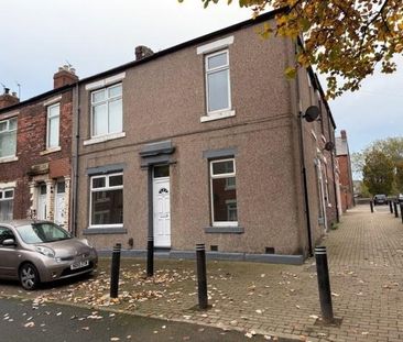 2 bedroom flat to rent - Photo 6