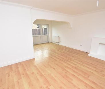 3 bedroom house to rent - Photo 2