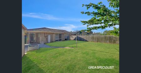 Bright, Airy & Perfectly Located Family Home! - Photo 2