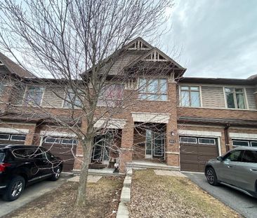 For Lease - 812 FLETCHER Circle, Kanata, Ontario - Photo 1