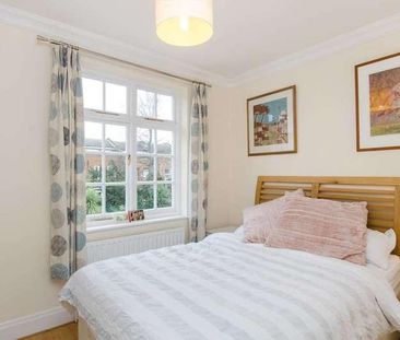 Grosvenor Hill, Wimbledon Village, SW19 - Photo 1
